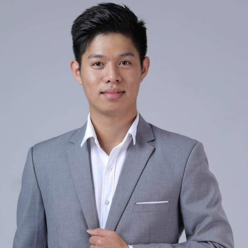Dat Duong, Loan Officer